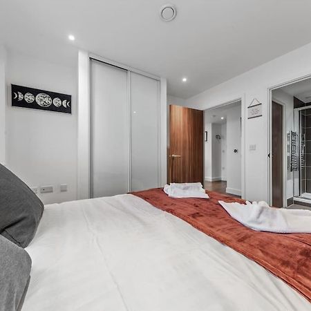 Amazing Britania 1 Bedroom Flat In London Bp40 المظهر الخارجي الصورة