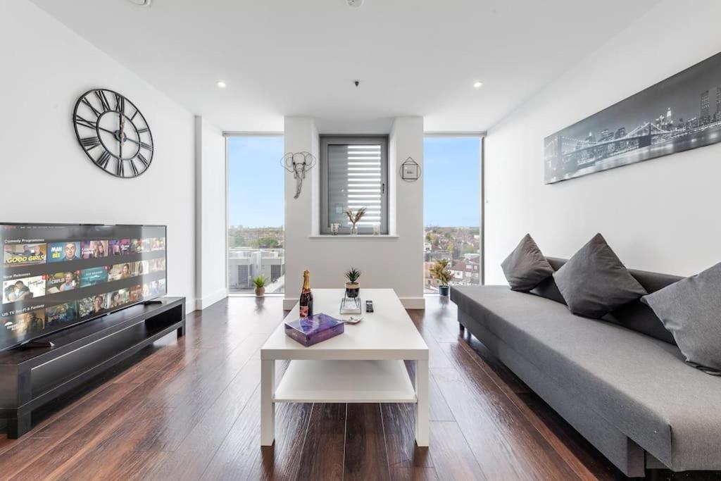 Amazing Britania 1 Bedroom Flat In London Bp40 المظهر الخارجي الصورة